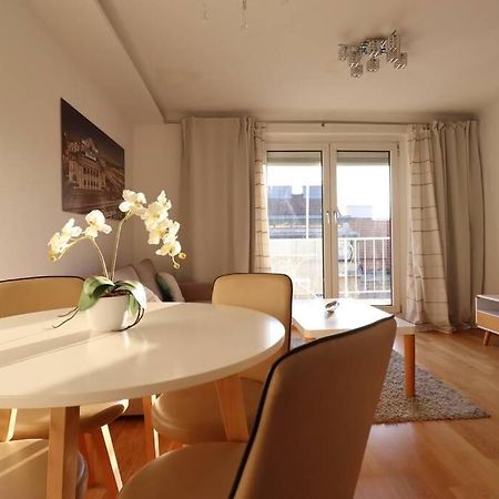 Brilliant View: Balcony Home, Modern, Stylish And Newly Renovated Vienna Exterior photo